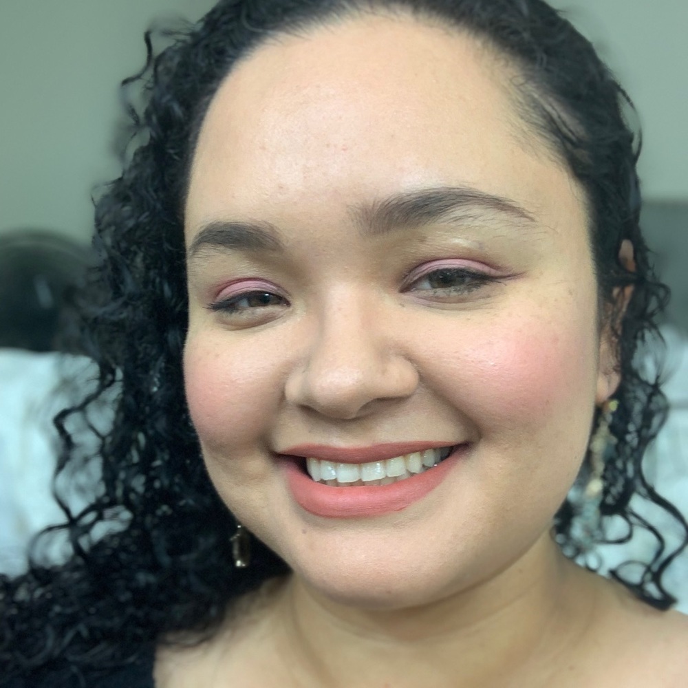 Meet your Posher, Vanessa